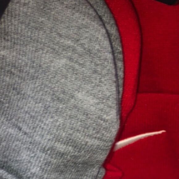 ✨ INQUIRE FOR COLOR AVAILABILITY BEFORE PURCHASE Nike beanie fleece lined. - Picture 4 of 5